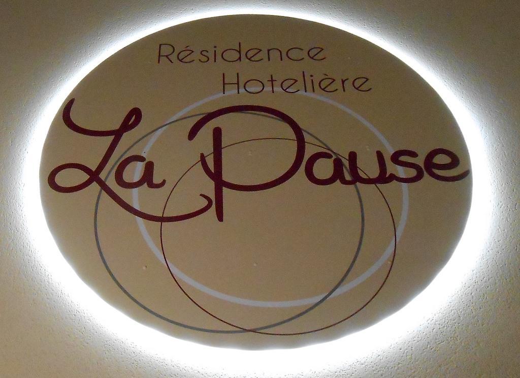 Hotel La Pause Évreux Esterno foto