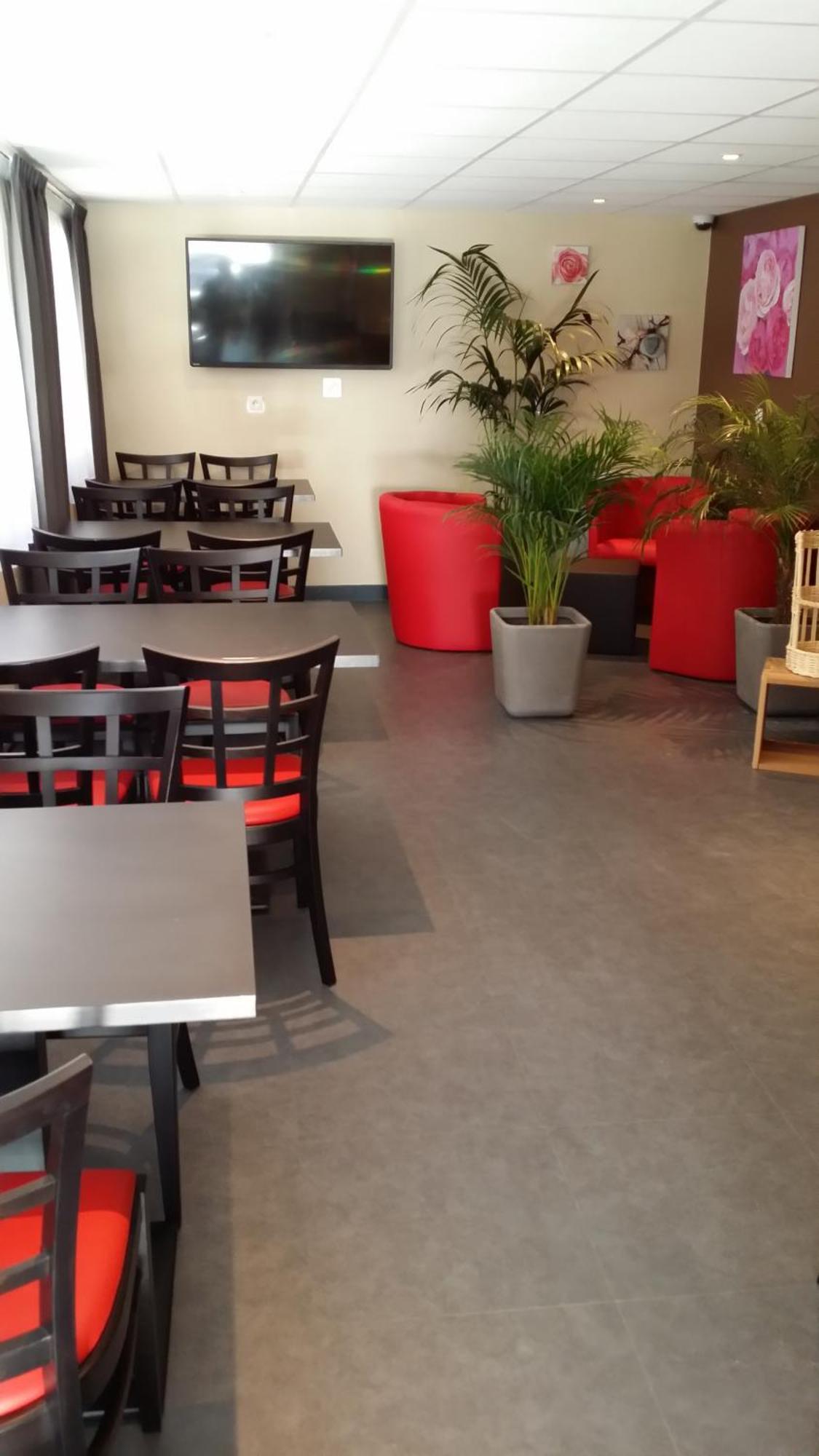 Hotel La Pause Évreux Esterno foto